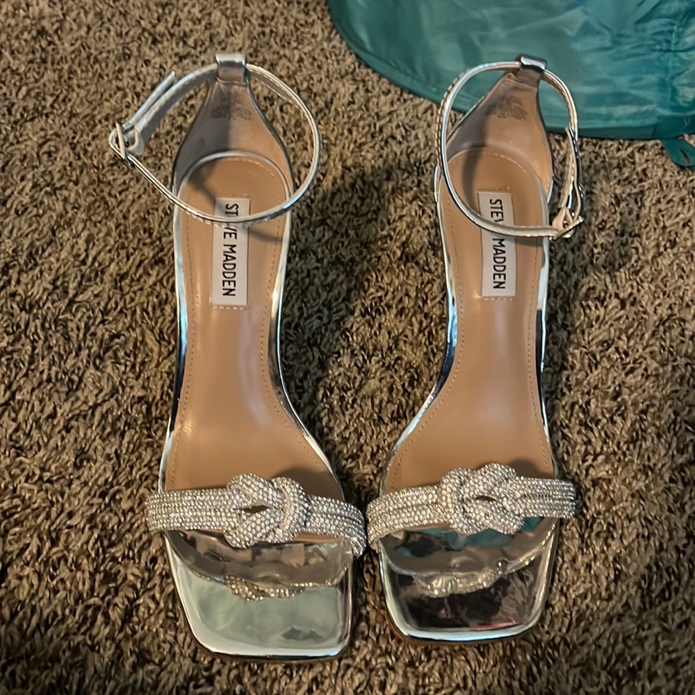 Silver Steve Madden heels